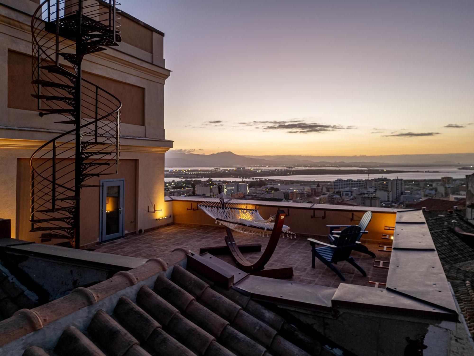 Palazzo Boyl 1840 Hotel Cagliari Kültér fotó