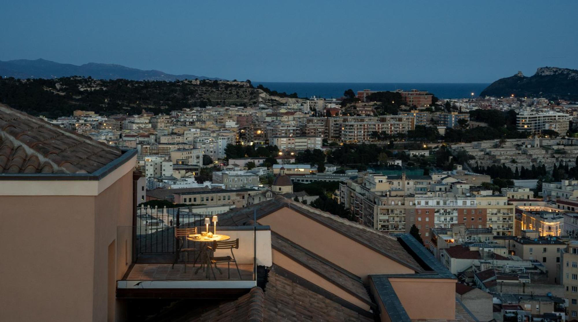 Palazzo Boyl 1840 Hotel Cagliari Kültér fotó